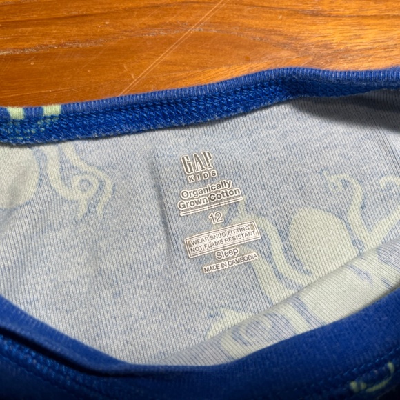 Gap Kids Octopus Short Sleeve & Shorts Pajama Set Blue Green 12 - Picture 2 of 2
